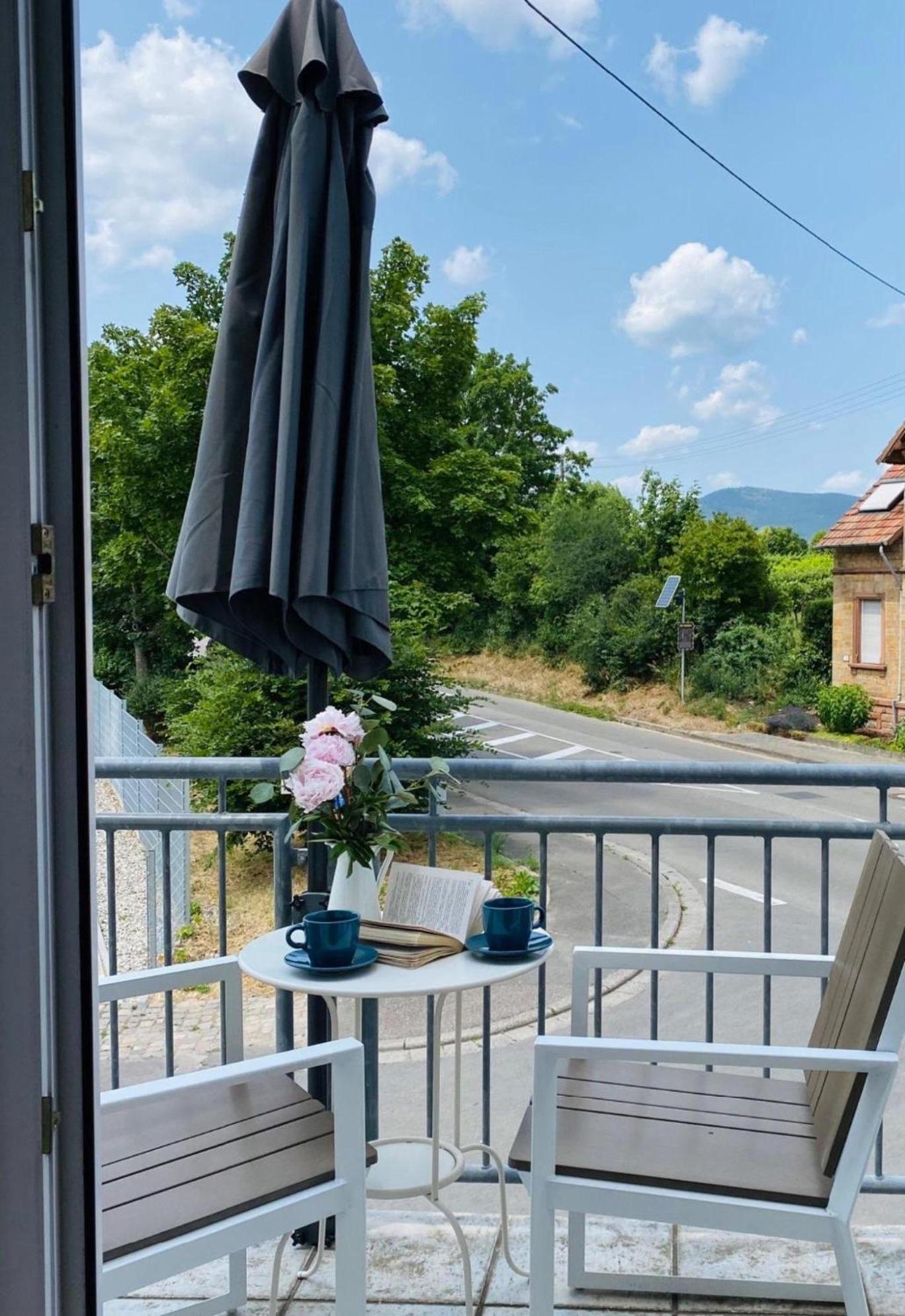 Am Landhaus - Gaestezimmer Walsheim Pokoj fotografie